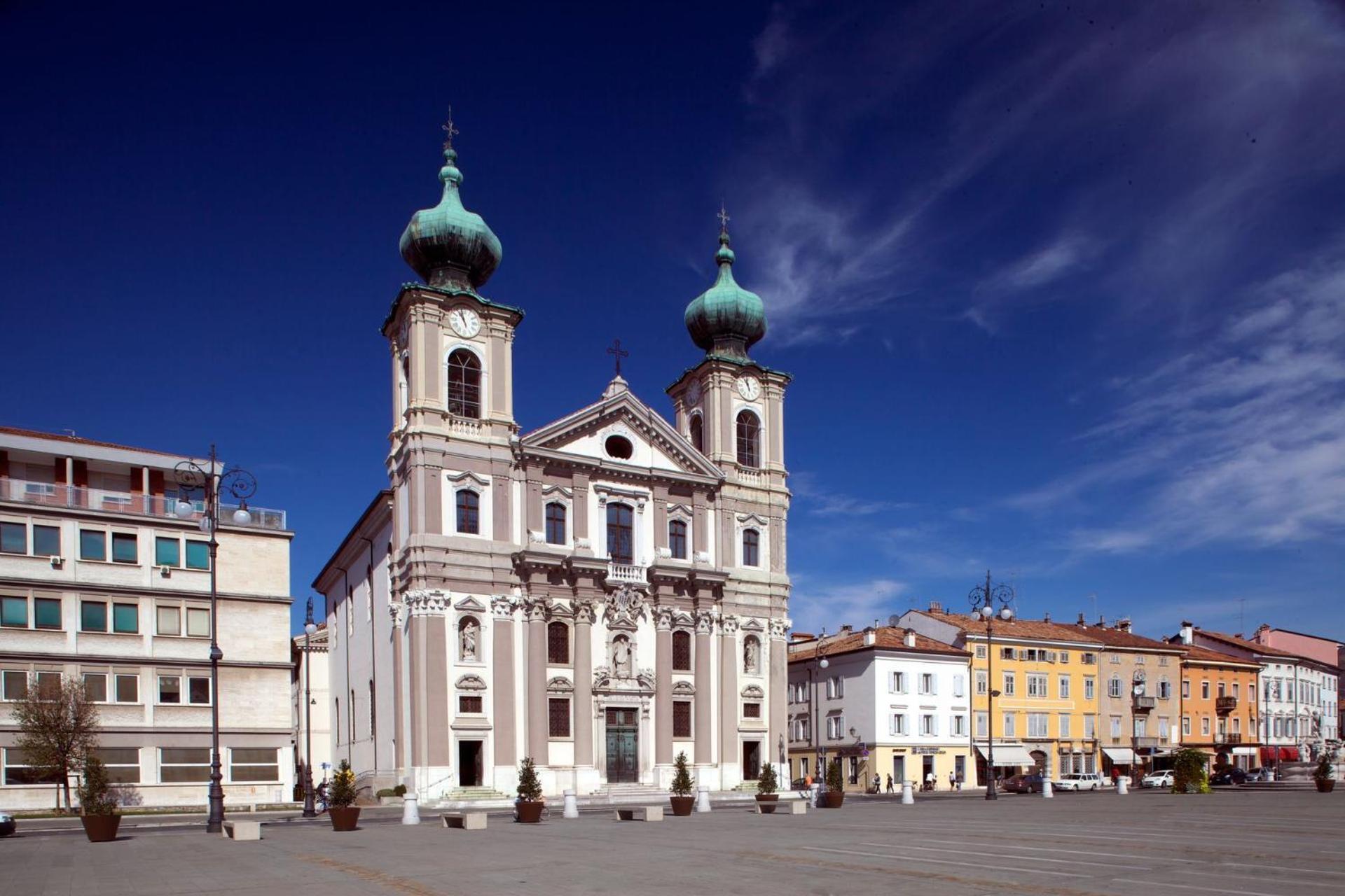 Gorizia Holiday Inn Rastello Suite Zewnętrze zdjęcie