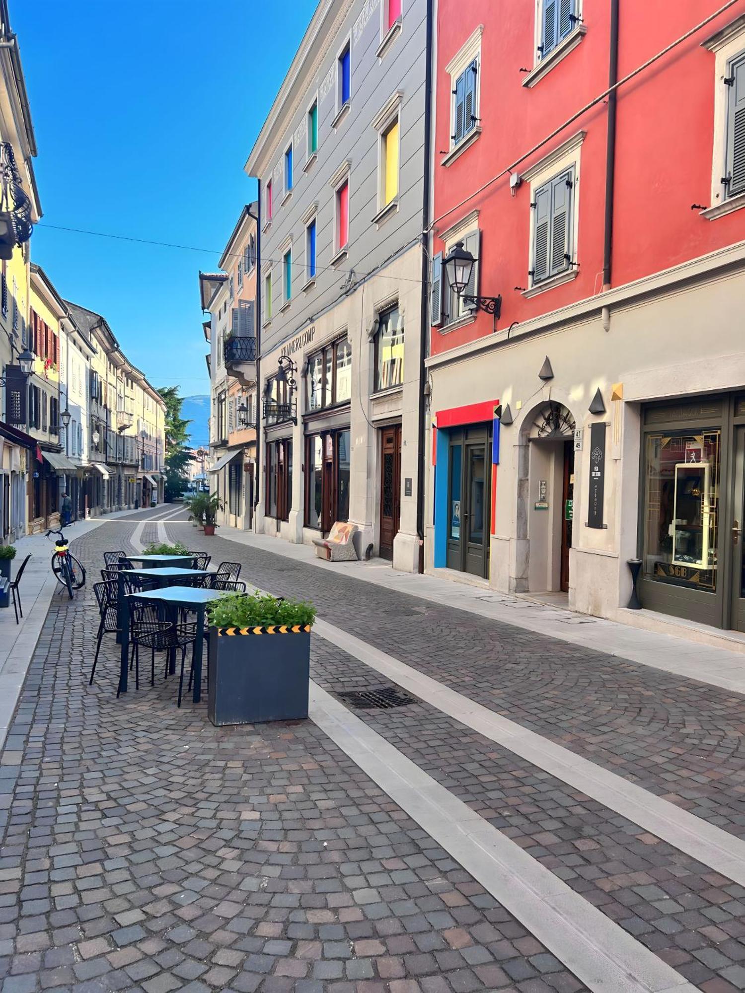 Gorizia Holiday Inn Rastello Suite Zewnętrze zdjęcie